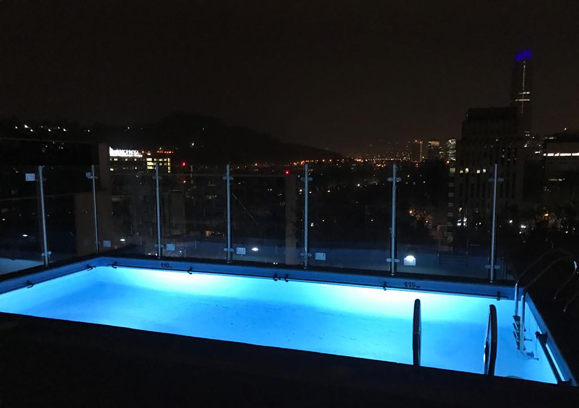 Отель Hub Providencia Сантьяго Экстерьер фото